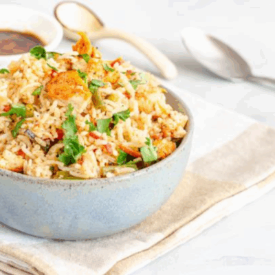 Riz frit au poulet et légumes (sans oignon ni ail)