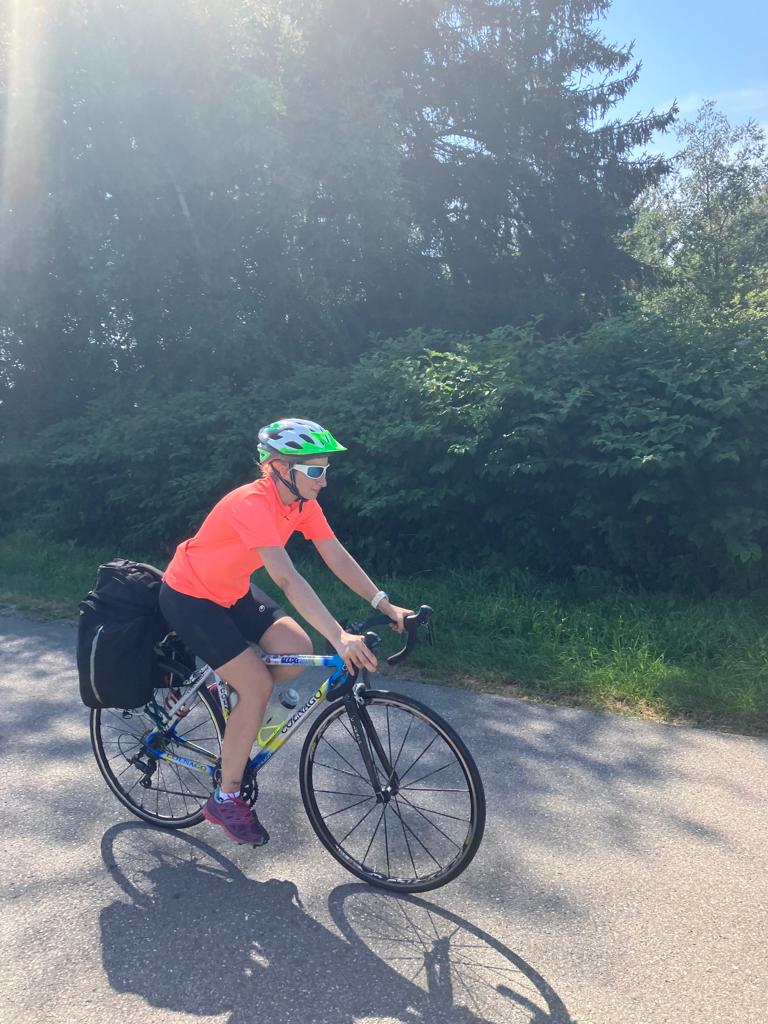 Vignes au-dessus du lac, montée progressive